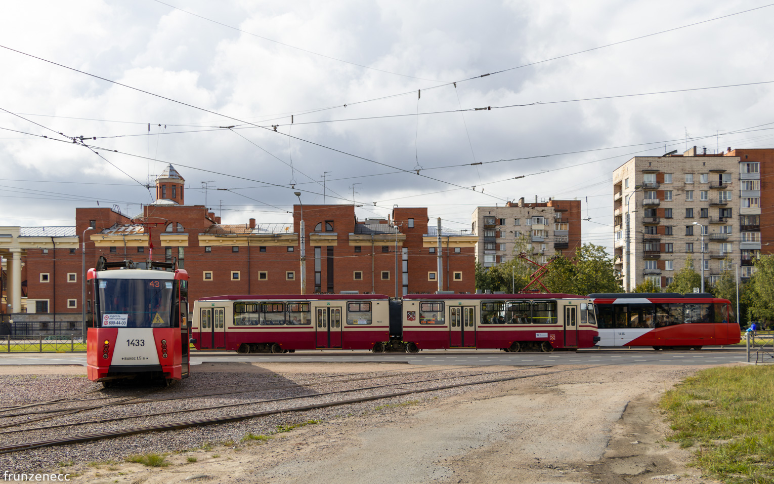 Санкт-Петербург, 71-153 (ЛМ-2008) № 1433; Санкт-Петербург, ЛВС-86М2 № 1032