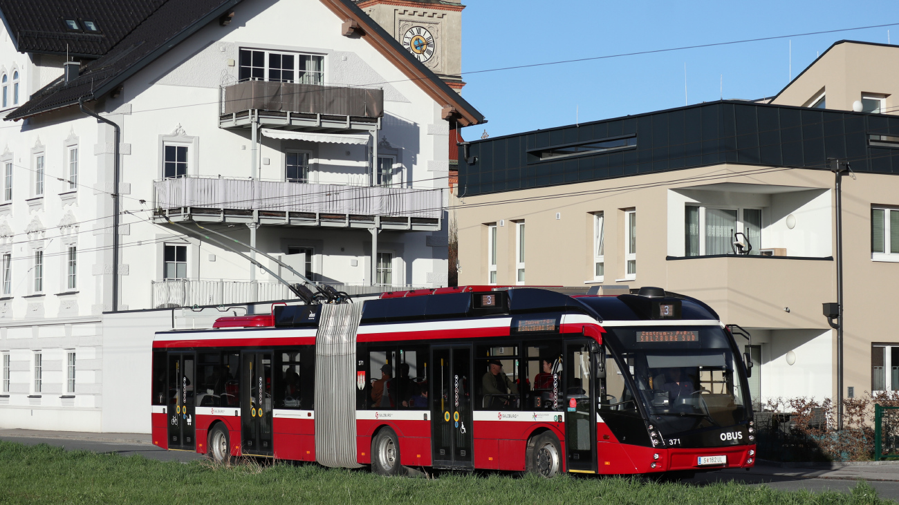 Salzburg, Solaris Trollino III 18 AC MetroStyle № 371
