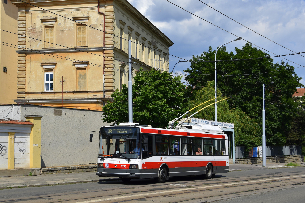 Брно, Škoda 21Tr № 3032