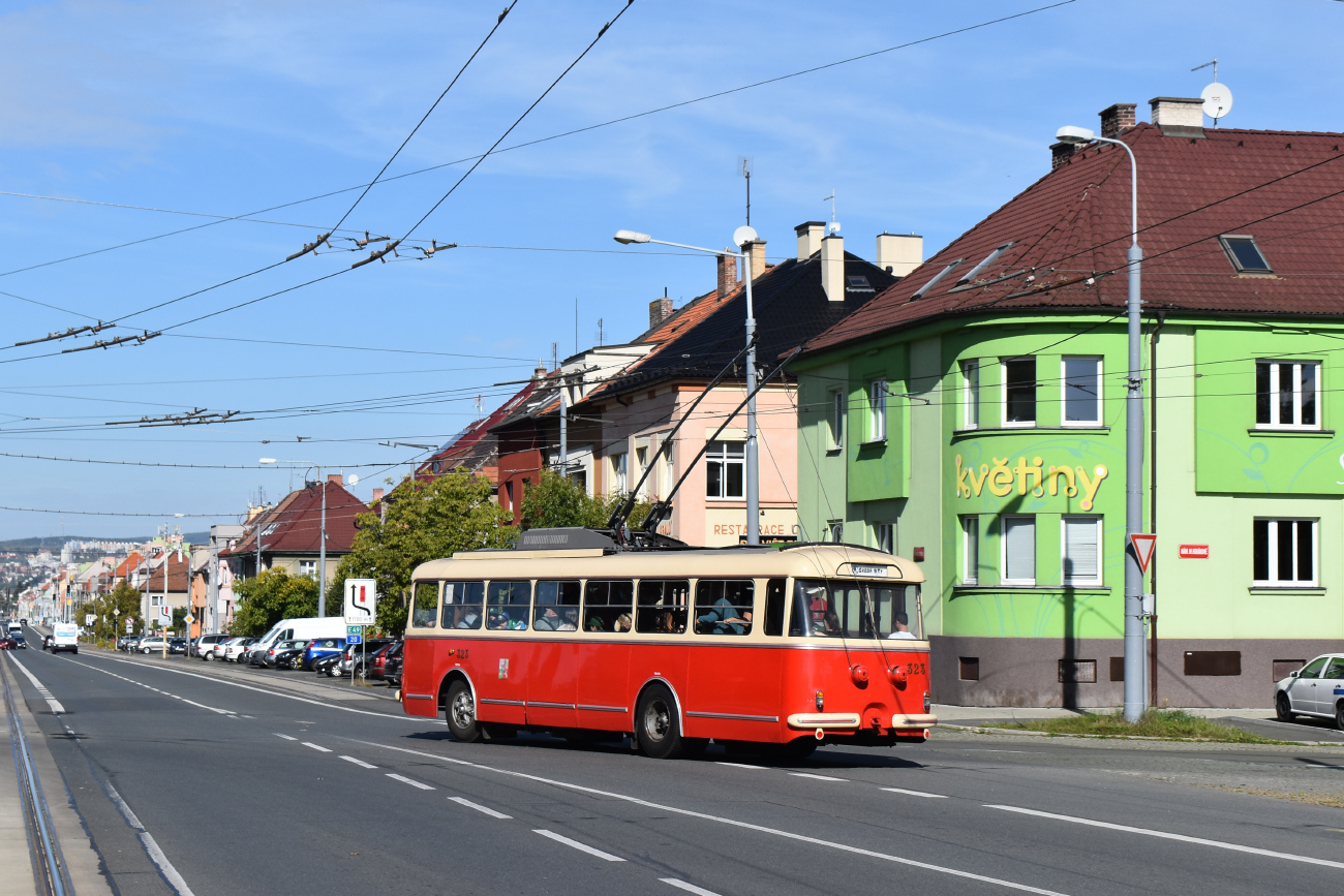 Пльзень, Škoda 9TrHT26 № 323; Пльзень — Празднование 70-летия троллейбусов в Чернице