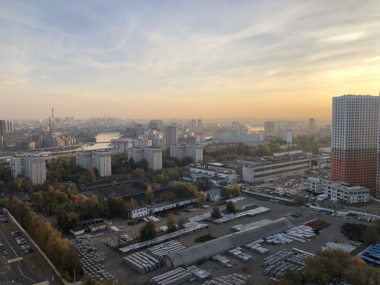 Moskau — Trolleybus depots: [7]; Moskau — Views from a height