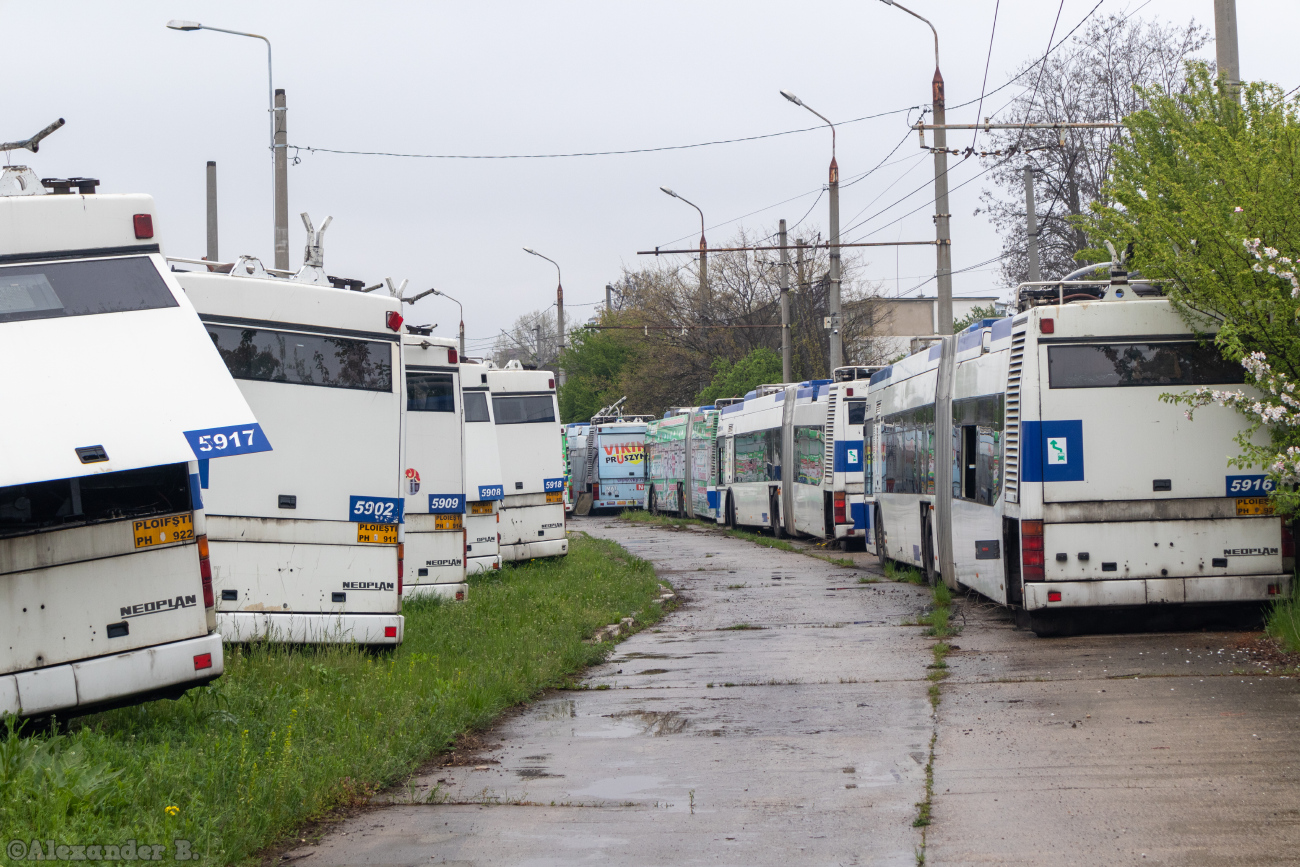 Плоешти, Neoplan 361 N6121 № 5916