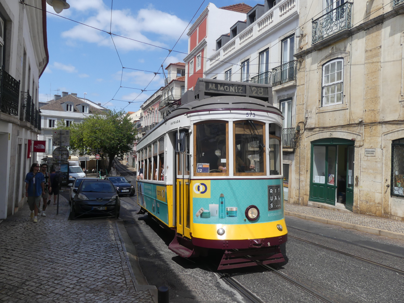 Лиссабон, Carris 2-axle motorcar (Remodelado) № 573