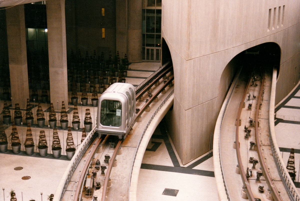 Париж -  Версаль -  Ивелин — Automatic metro of Charles-de-Gaulle Airport (People Mover) 1996-1999
