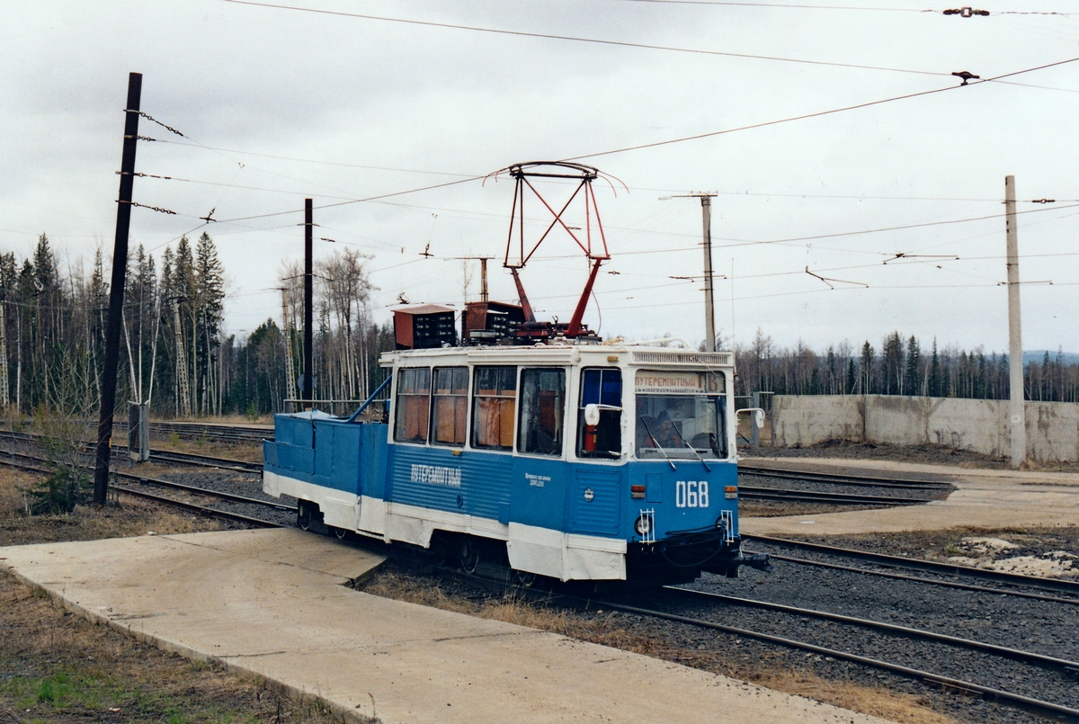Усть-Илимск, 71-605 (КТМ-5М3) № 068