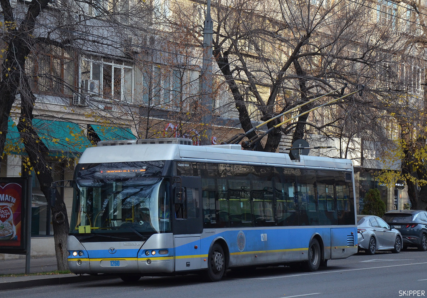 Almaty, YoungMan JNP6120GDZ (Neoplan Kazakhstan) č. 1260
