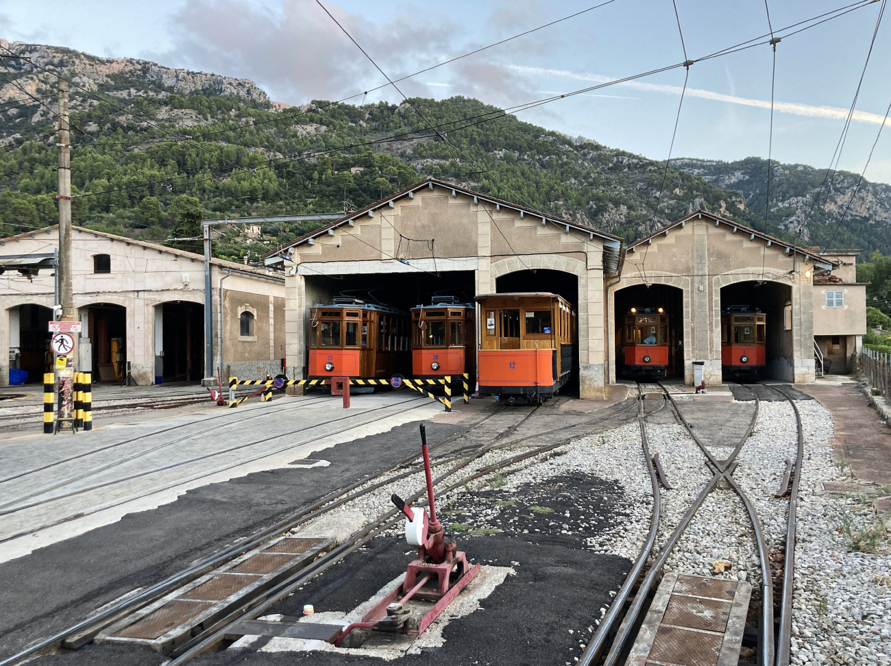 Sóller, 4-axle trailer car nr. 12; Sóller — Ferrocarril de Sóller S.A. Depot in Sóller