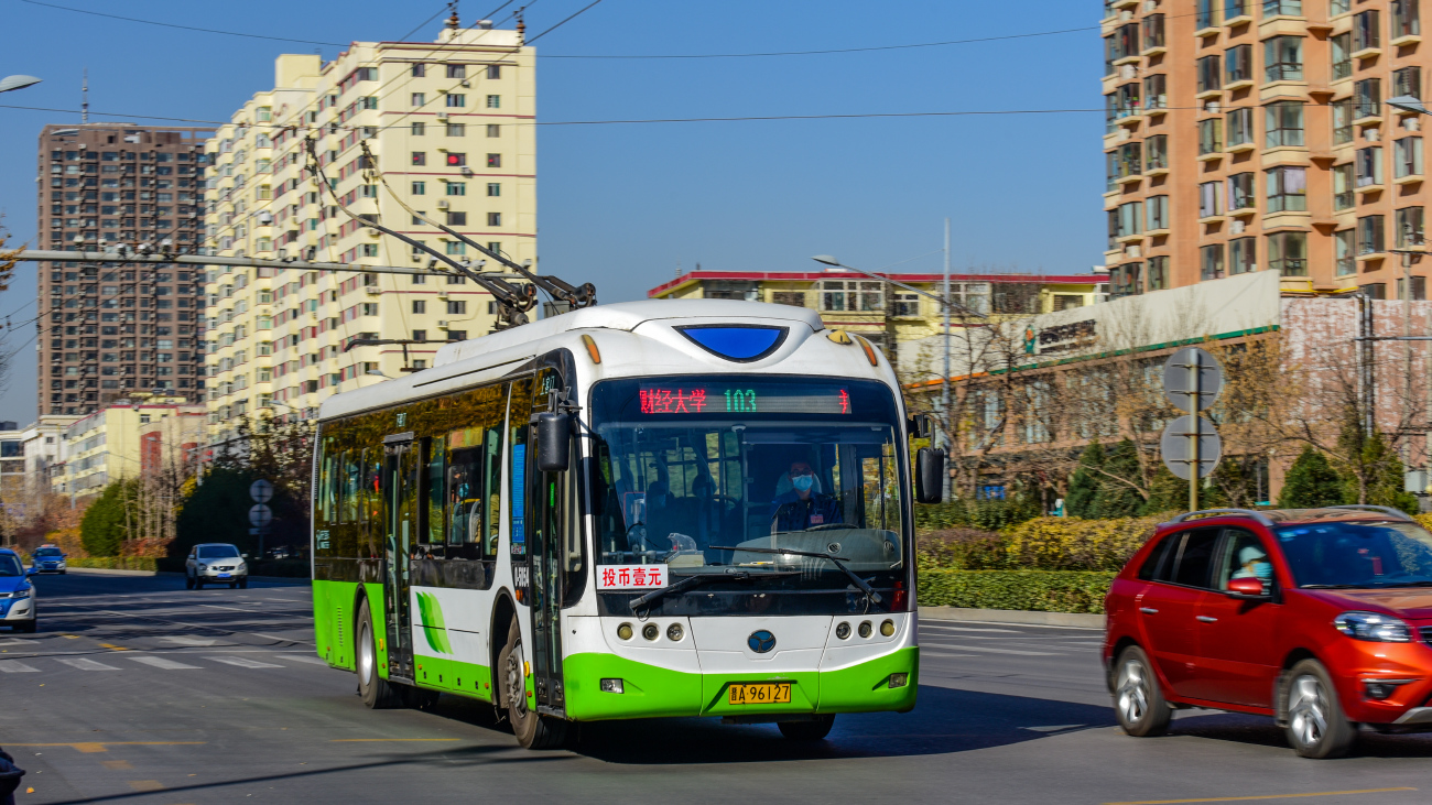 Taiyuan, Dongfeng-Yangtse WG6120DHA № 0-5054