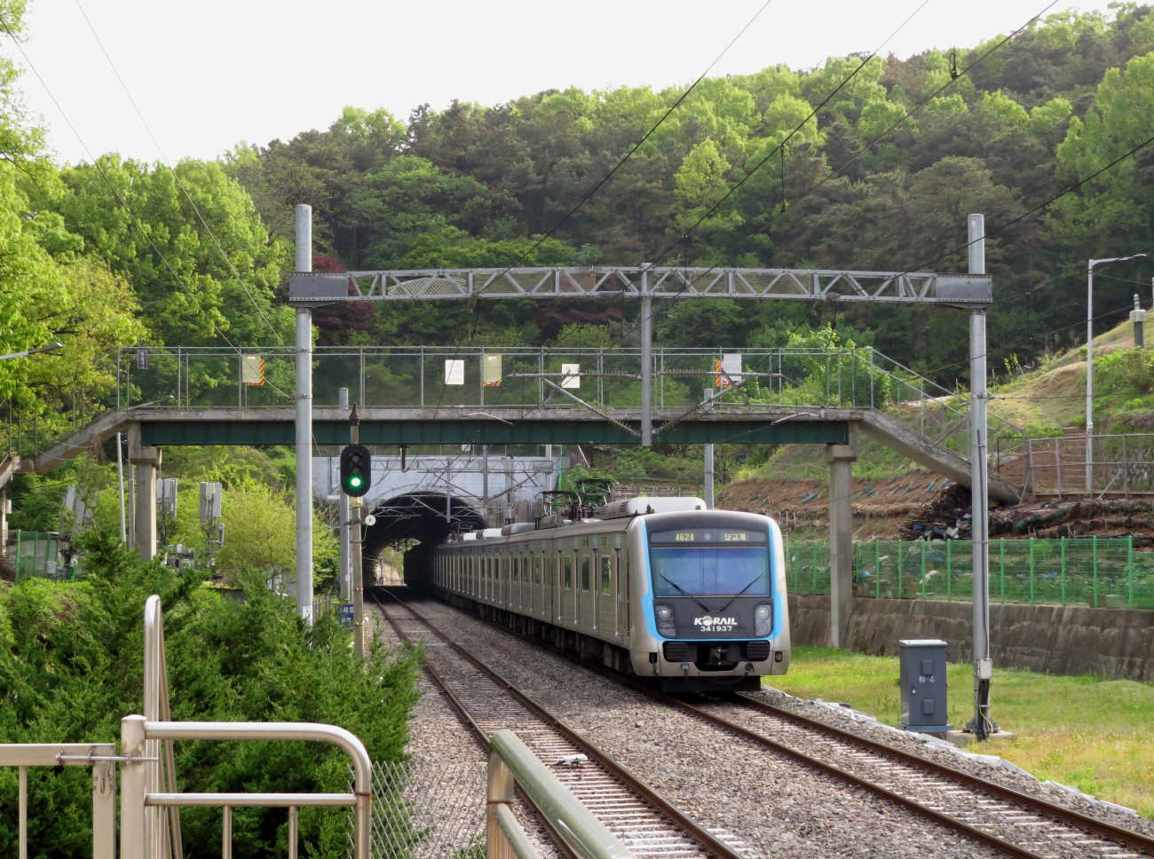 Сеульский регион, Hyundai Rotem Seoul 341000 Series № 34137; Сеульский регион — Метрополитен — Сеул — Линия 4 (서울 — 4호선)