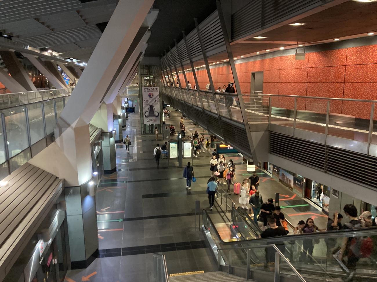 Сингапур — Метрополитен — [4] Circle Line (CCL)
