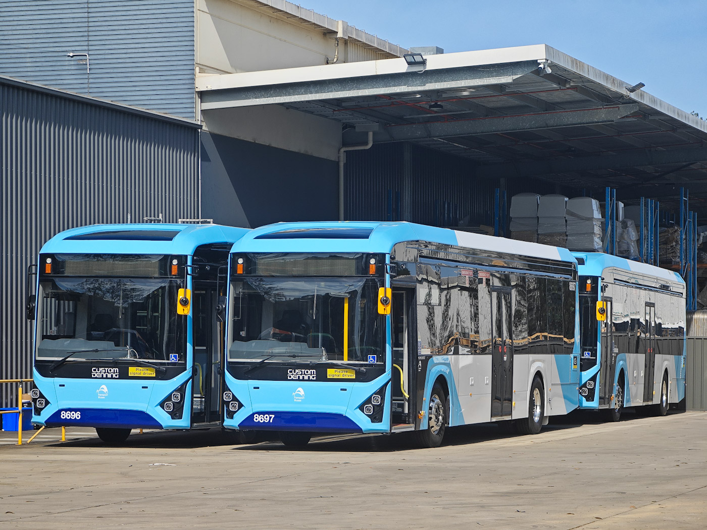 Сидней, Custom Denning Element 2 № 8697; Сидней — Новые Электробусы Custom Denning