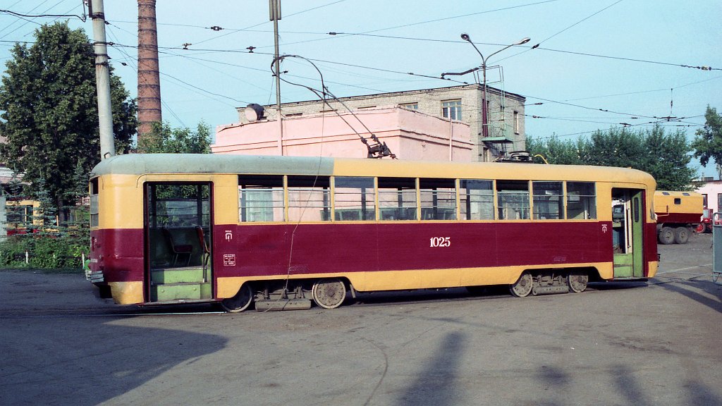 Ufa, RVZ-6M2 # 1025; Ufa — Historic photos; Ufa — Tramway Depot No. 1 named after S. I. Zorin