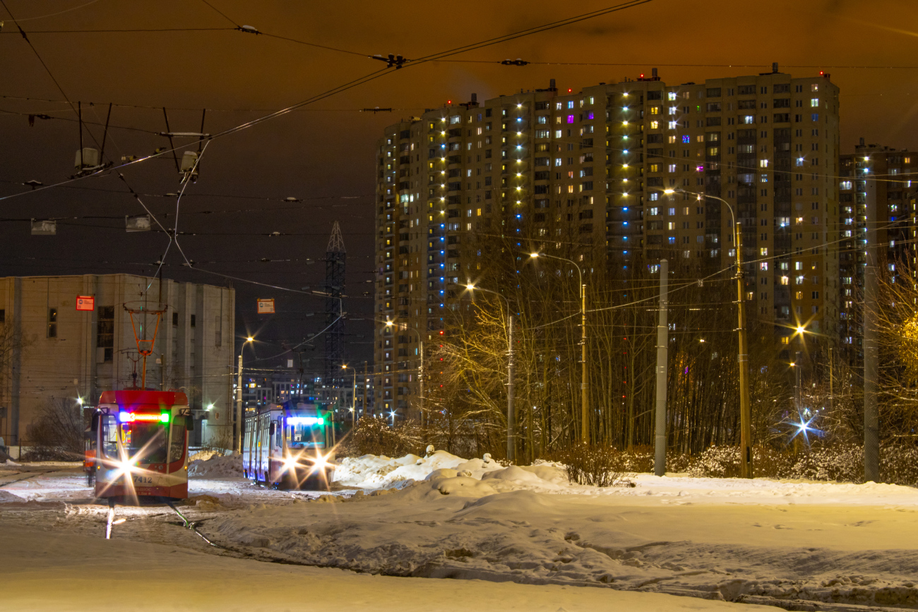 Санкт-Петербург, 71-631-02 № 7412; Санкт-Петербург, ЛВС-86М2 № 7038; Санкт-Петербург — Конечные станции и разворотные кольца