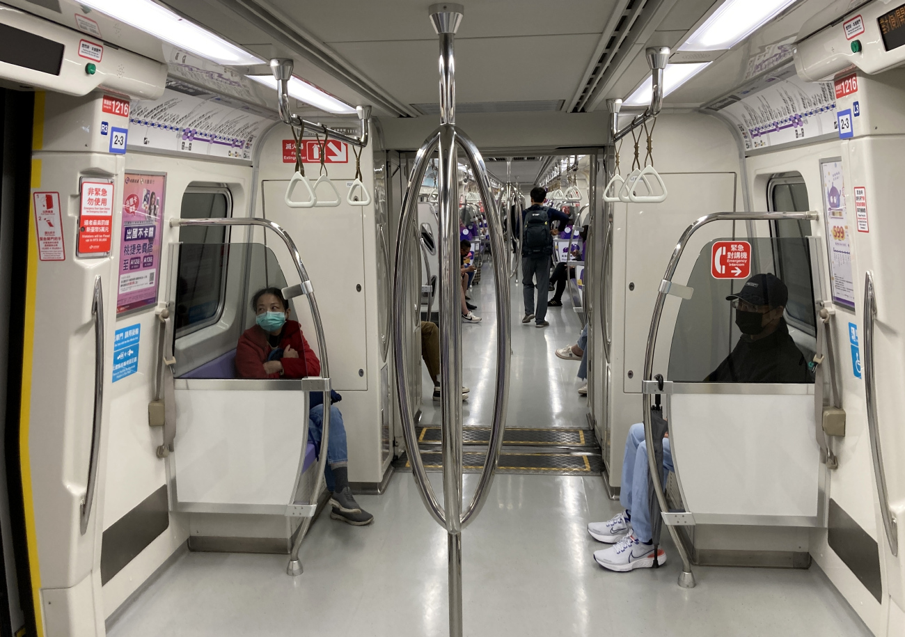 Тайбэй, Kawasaki C371 (Taipei Metro) № 1216; Тайбэй — Метрополитен — A — Аэропорт Таоюань — Тайбэй 桃園機場捷運