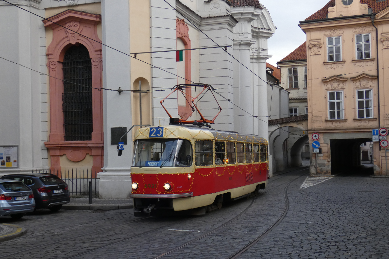 Прага, Tatra T3 № 6921; Прага — Рождественский трамвай