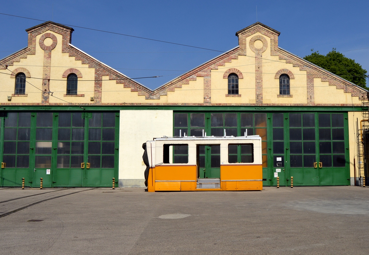 Budapest, Ganz CSMG2 # 1314; Budapest — Tram depots