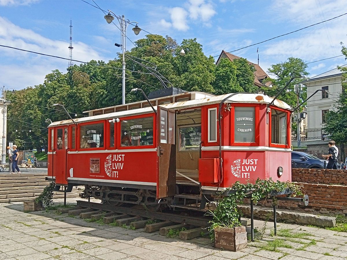 Львов — Реплика трамвая Sanok