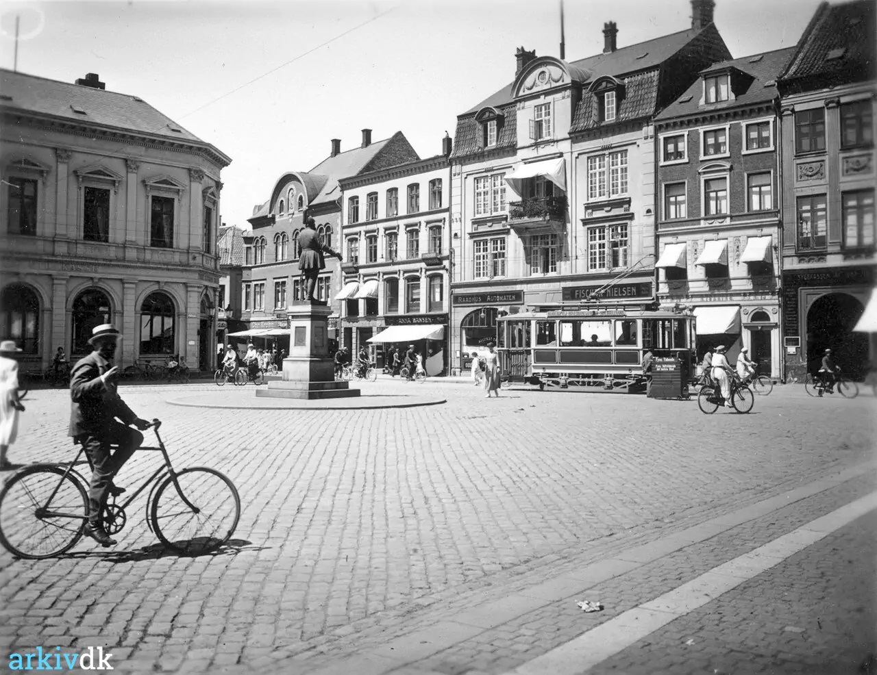 Odense, ASEA 2-axle motor сar — 5; Odense — Old Photos — Tramway