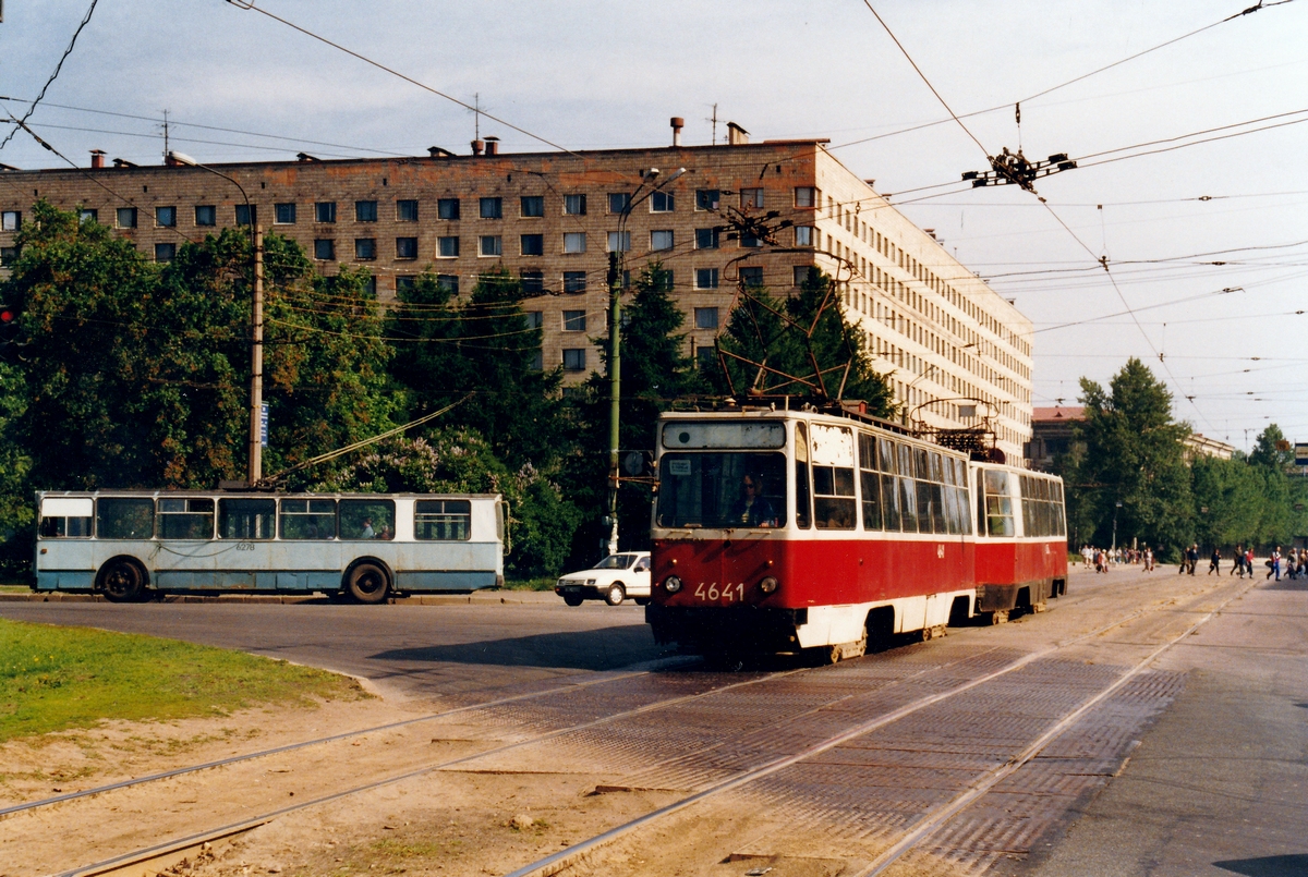 Санкт-Петербург, ЛМ-68М № 4641
