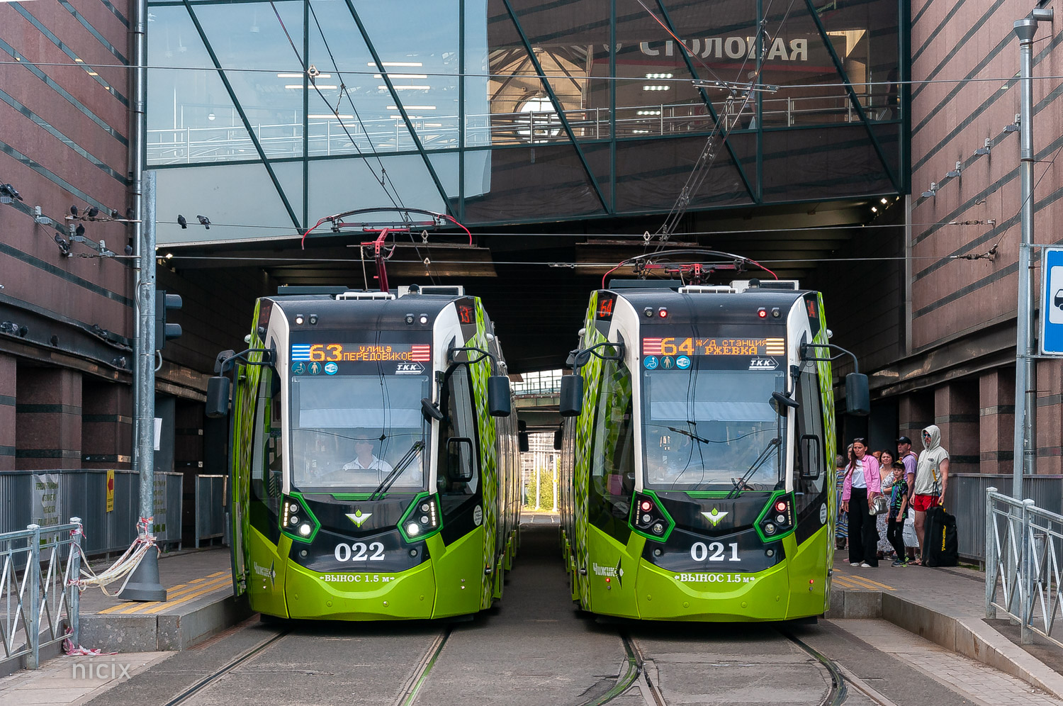 Saint-Petersburg, Stadler B85600M č. 022; Saint-Petersburg, Stadler B85600M č. 021