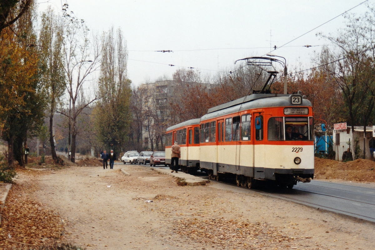Bucharest, Duewag L № 2229