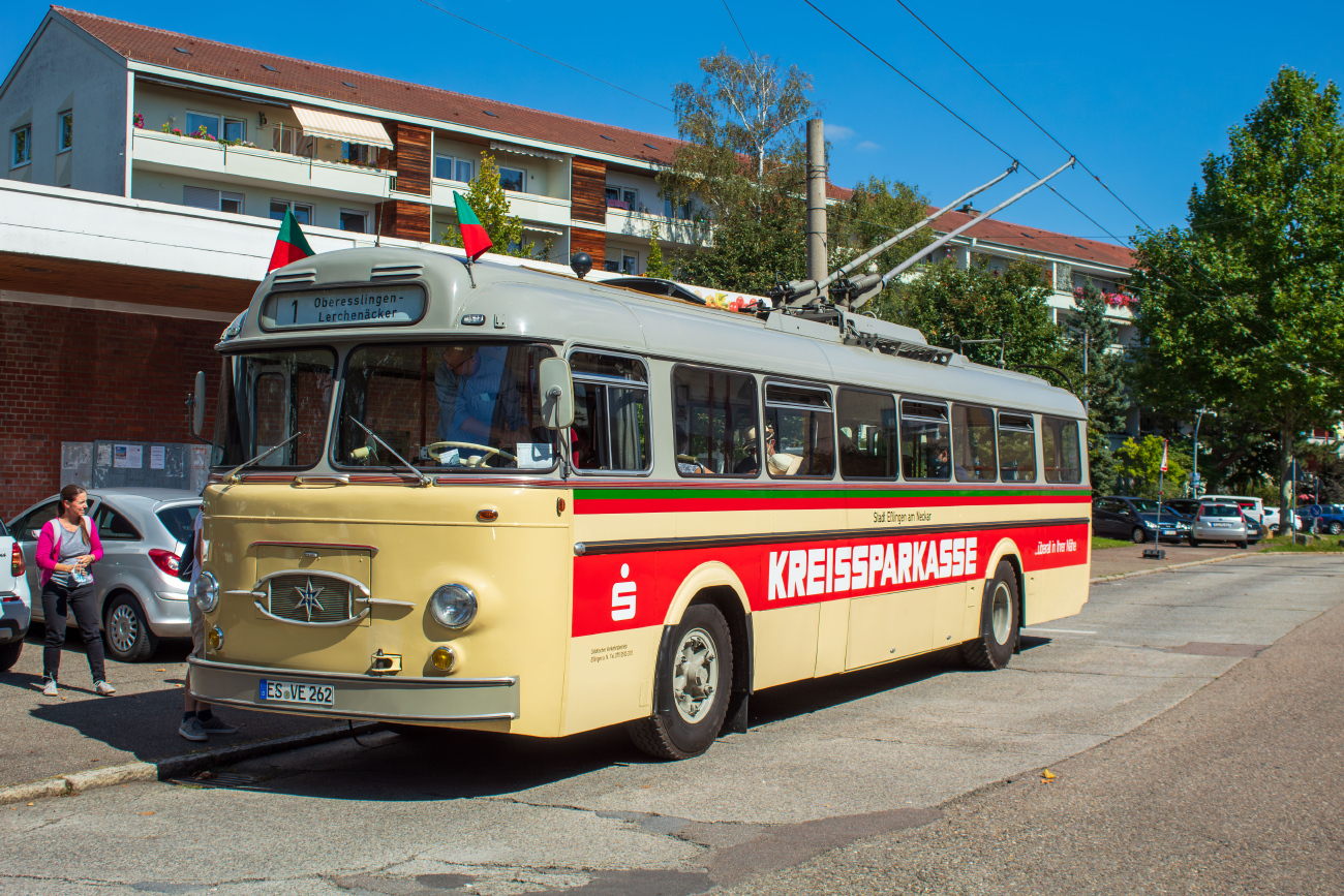 Esslingen, Henschel 160 OSL/Kiepe č. 22