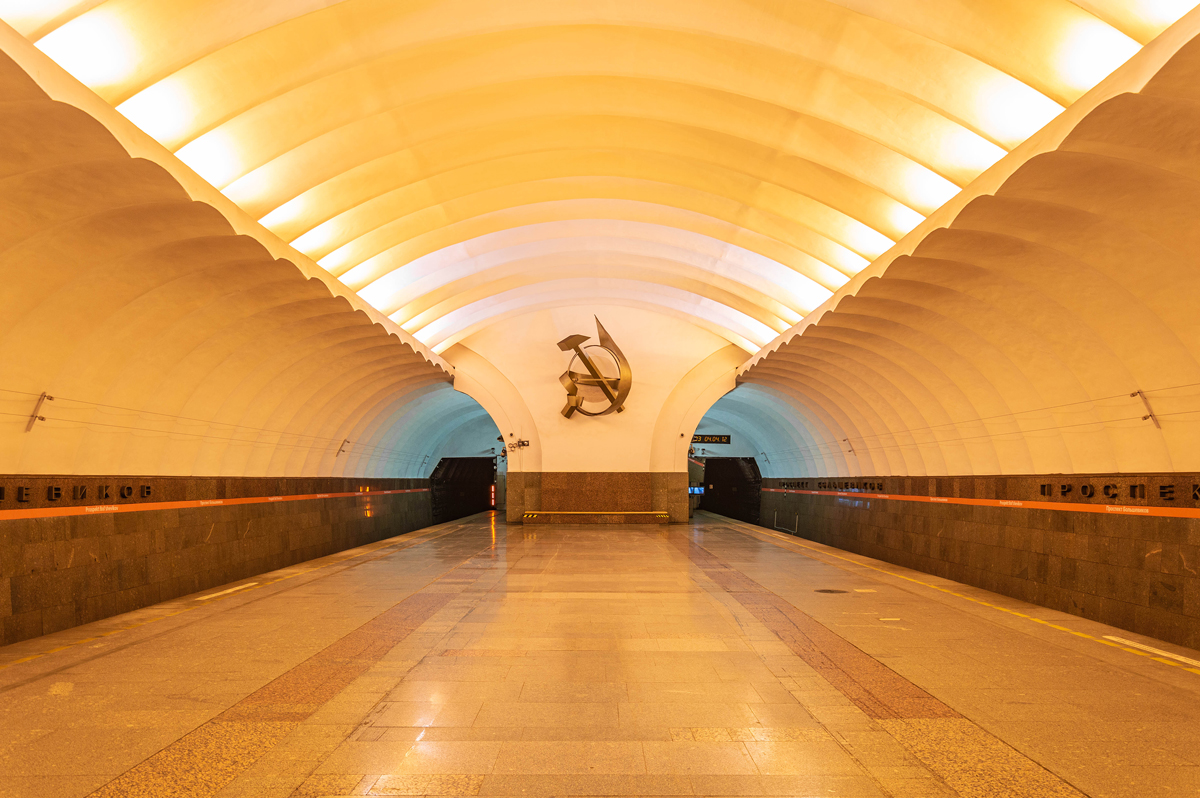 Saint-Petersburg — Metro — Line 4