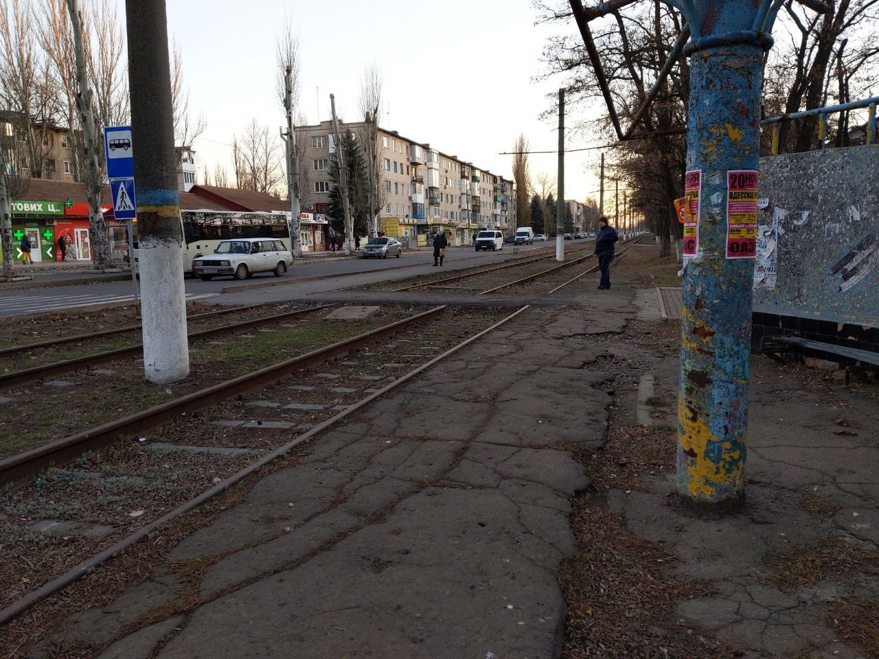 Avdeyevka — Lines and Infrastructure