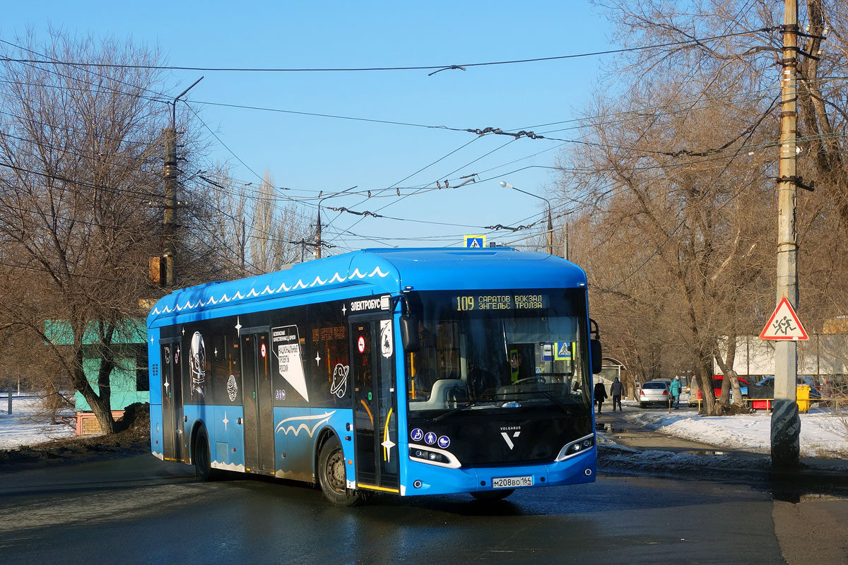 Энгельс, Volgabus-5270.E0 № М 208 ВО 164
