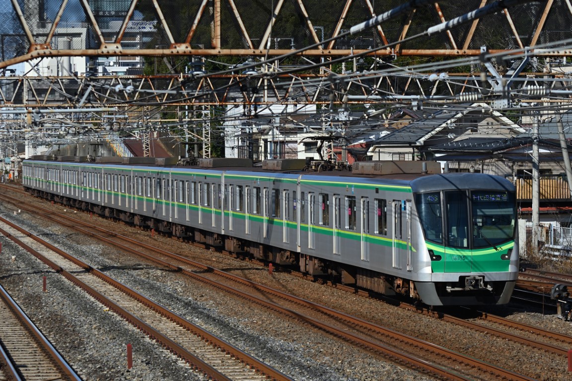 Токио, Tokyo Metro 16000 series № 16135F