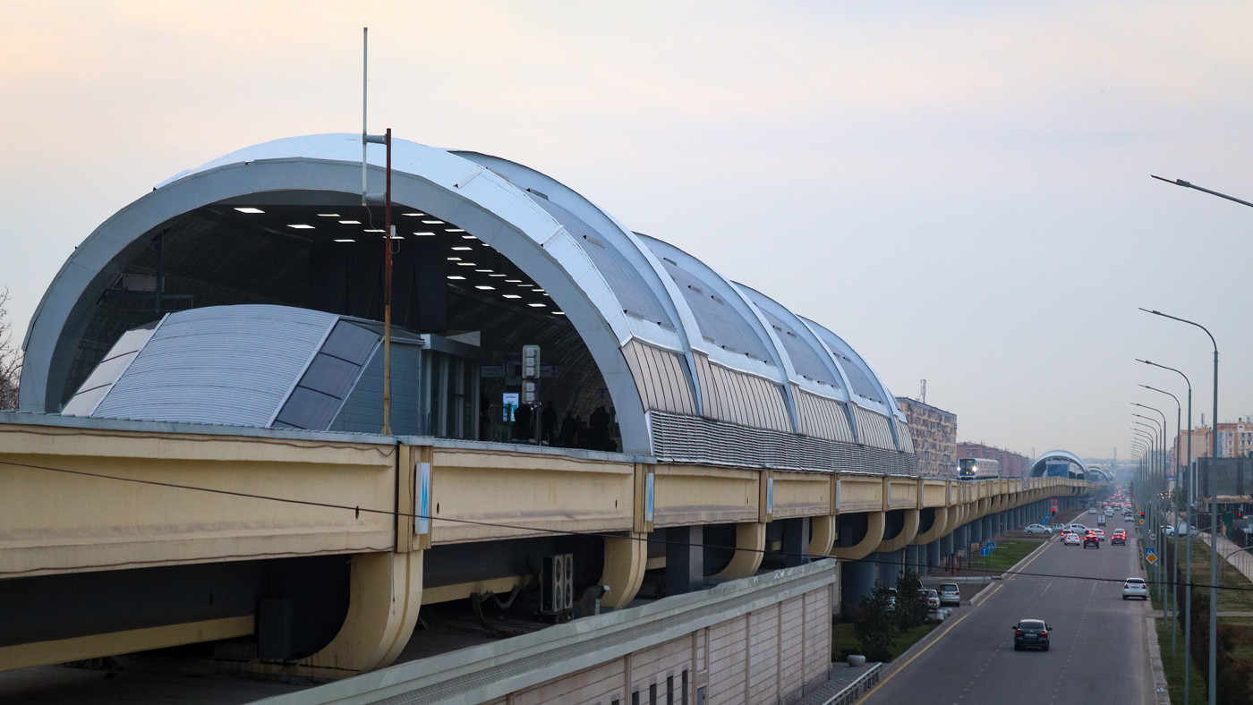 Ташкент — Метрополитен — Чиланзарская линия