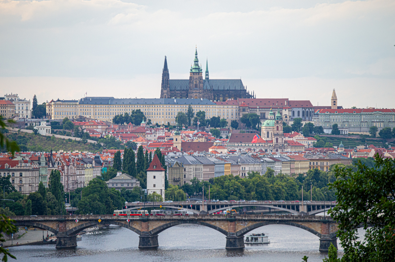 Прага — Мосты; Прага — Трамвайные линии и инфраструктура