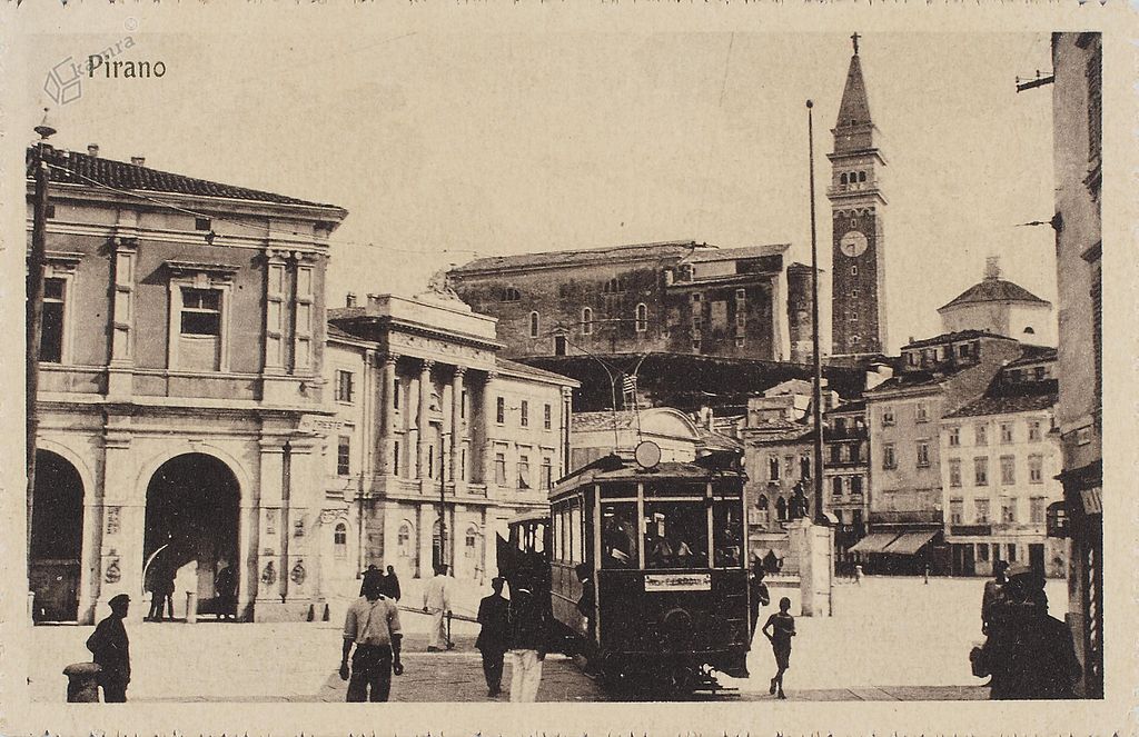 Piran, Graz 2-axle motor car č. 4; Piran — Old photos