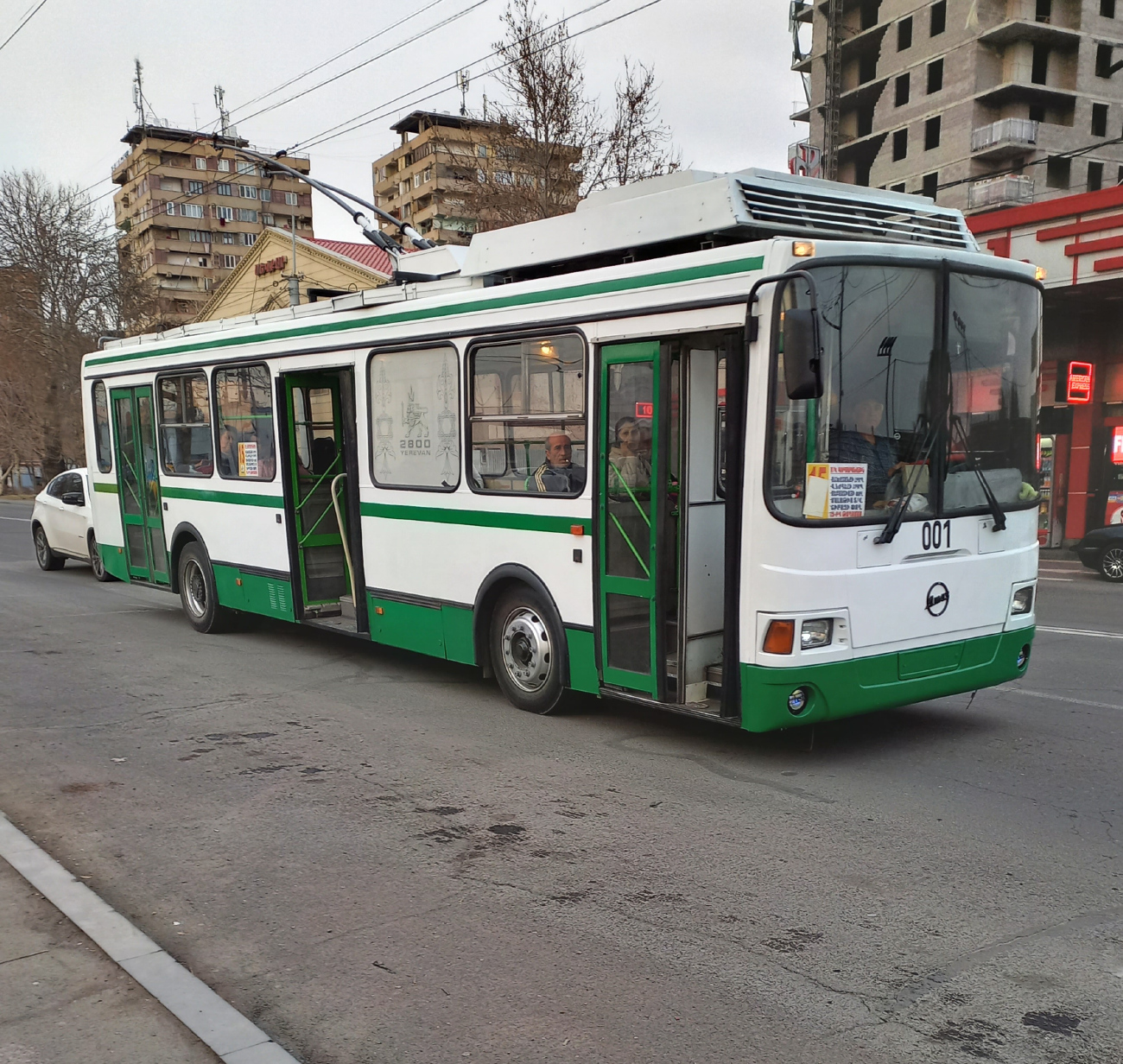 Ереван, ЛиАЗ-5280 (ВЗТМ) № 001