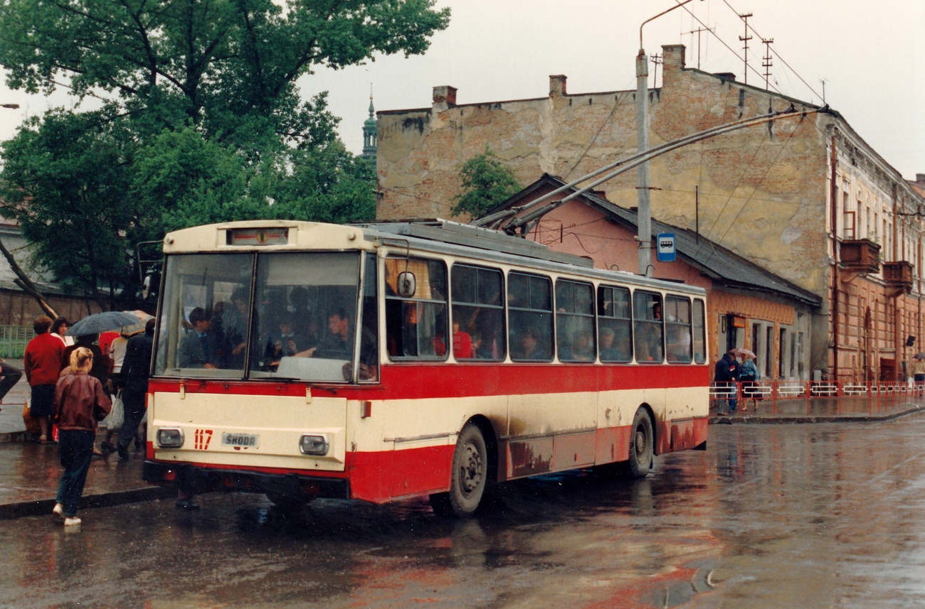 Ивано-Франковск, Škoda 14Tr02 № 117