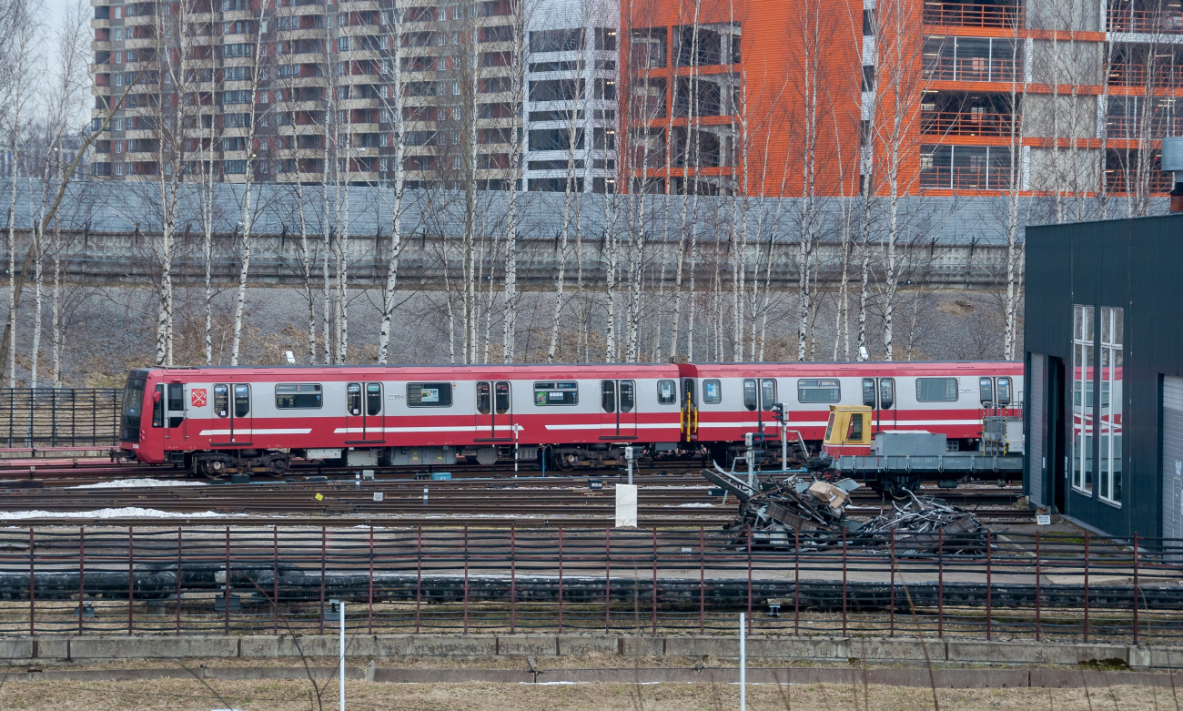 Санкт-Петербург, 81-722.1 (ОЭВРЗ) № 22058; Санкт-Петербург, Ема-502 № 6371