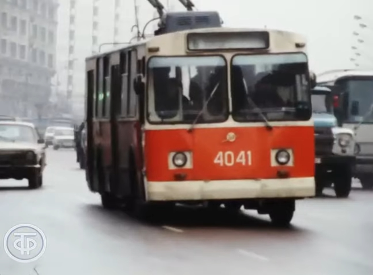 Москва, ЗиУ-682В № 4041