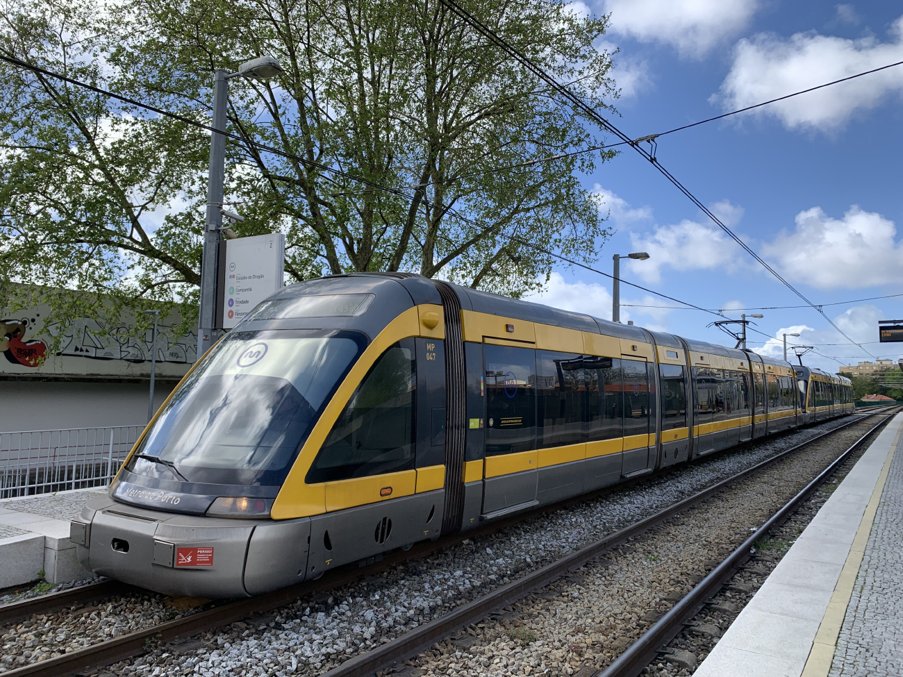 Порту, Bombardier Eurotram (Flexity Outlook) № MP047