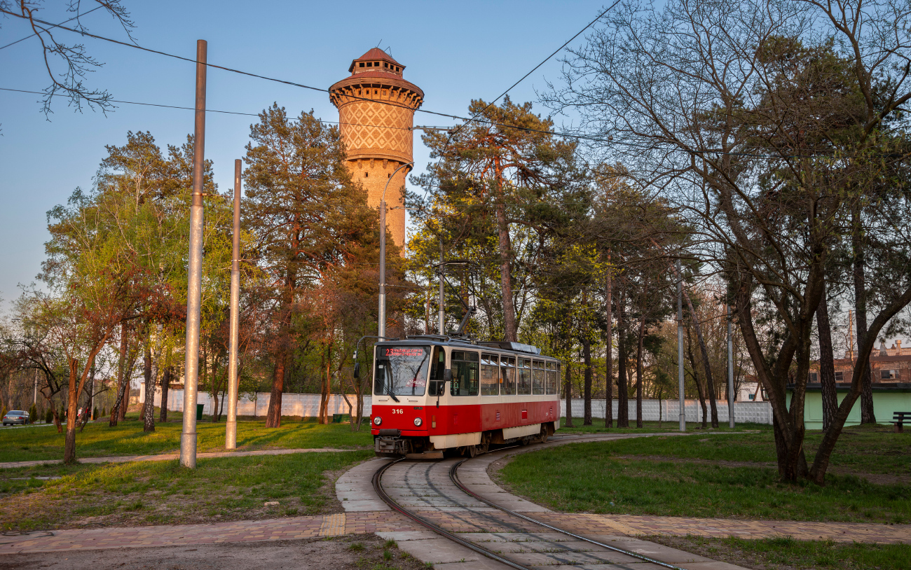 Kijev, Tatra T6A5 — 316