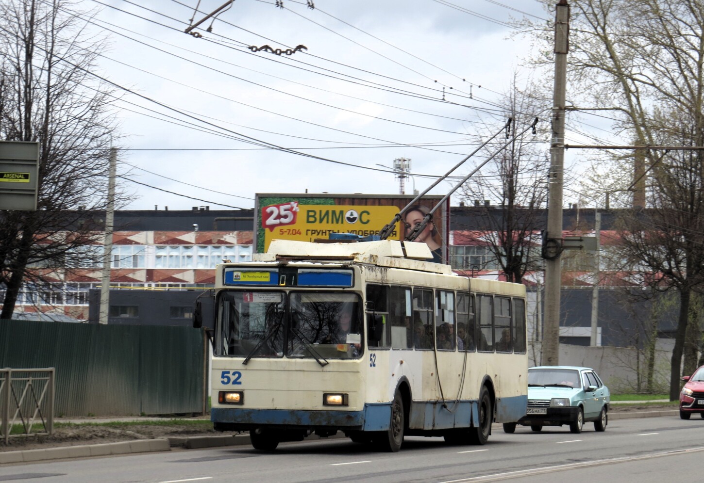 Троллейбус 12 рф