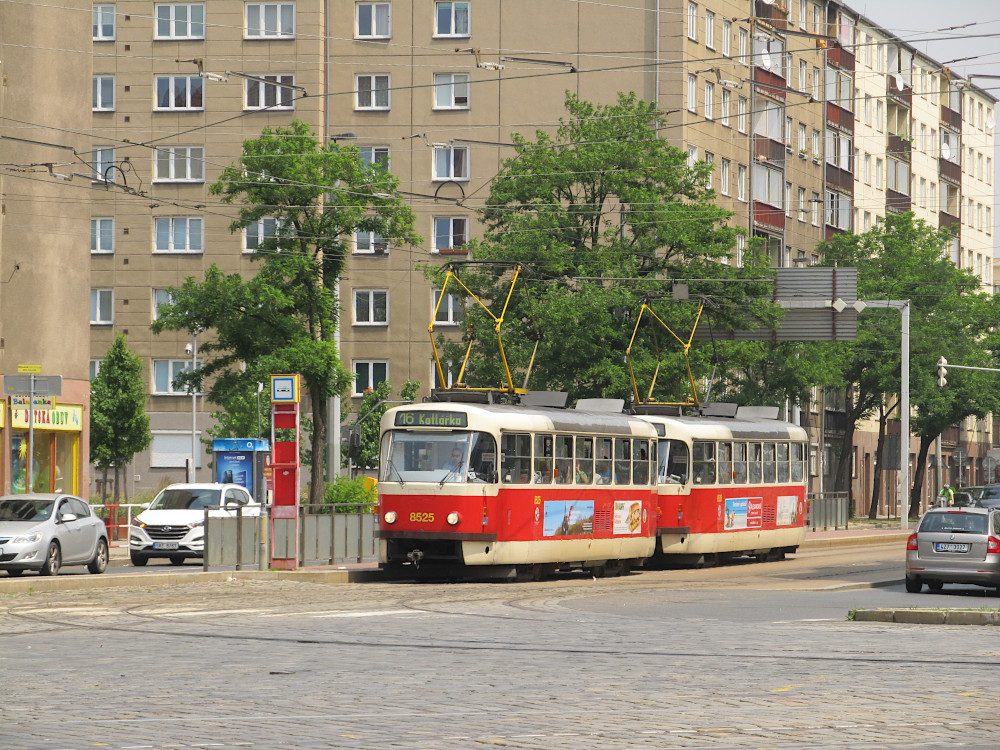 Прага, Tatra T3R.P № 8525