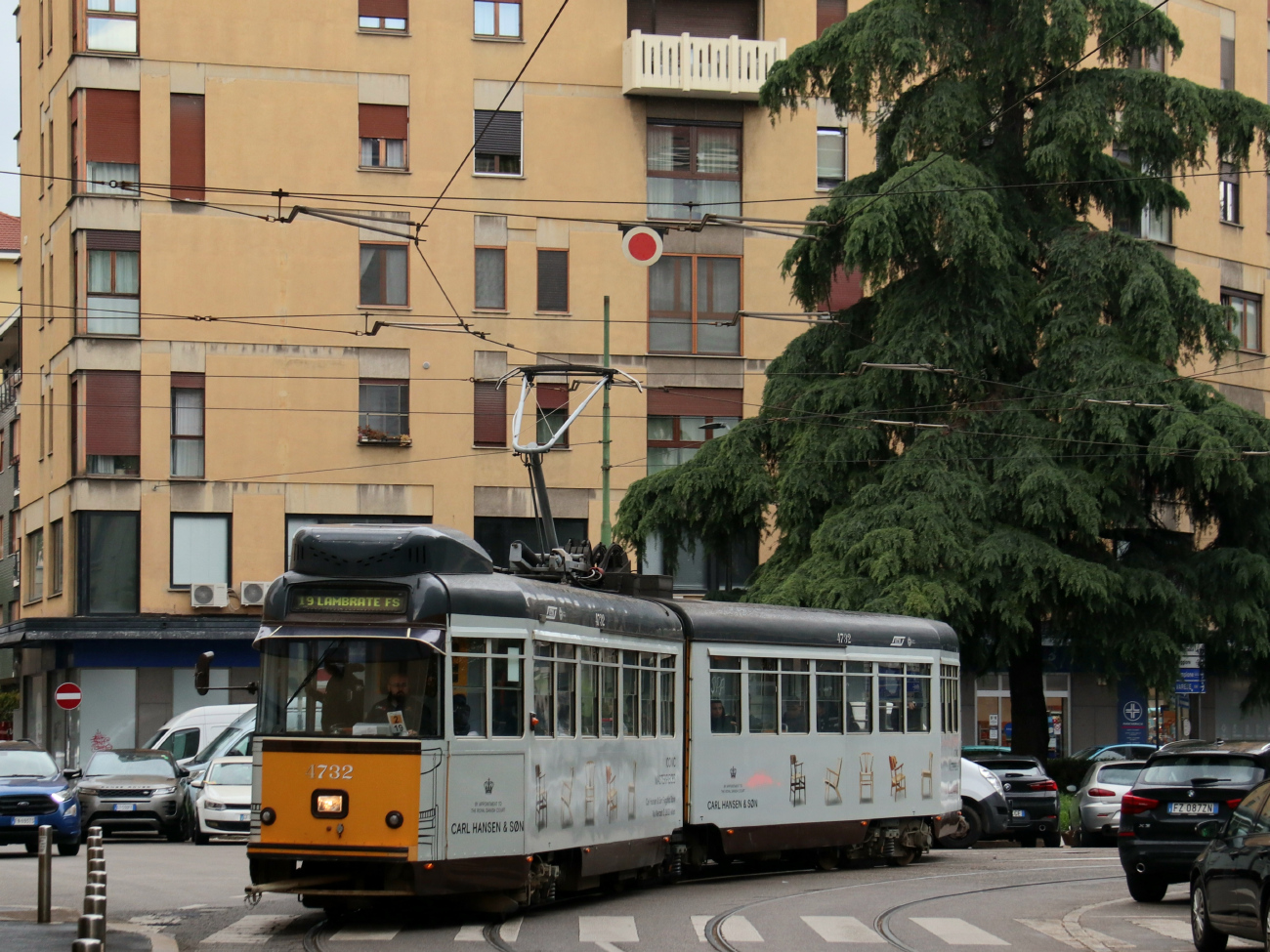 Milan, ATM series 4700 № 4732