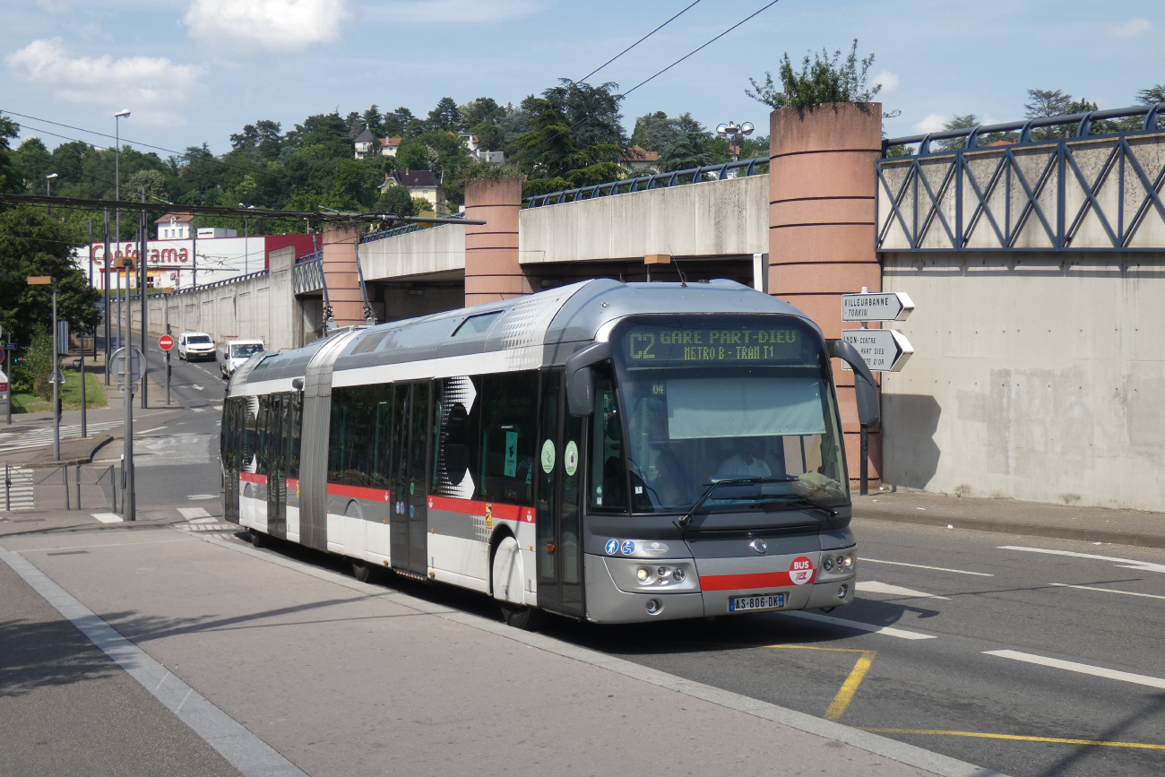 Lyon, Irisbus Cristalis ETB 18 nr. 2903