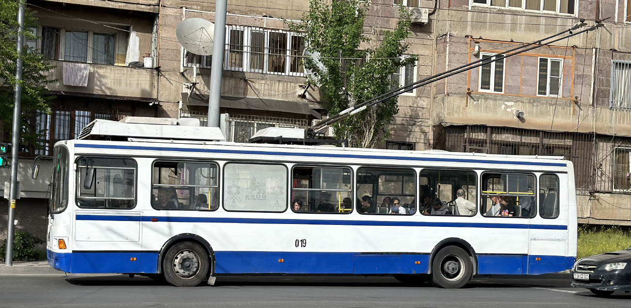Ереван, ЛиАЗ-52803 (ВЗТМ) № 019