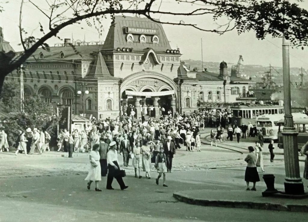 Wladiwostok — Historic Photos — Tramway (1946-1970)