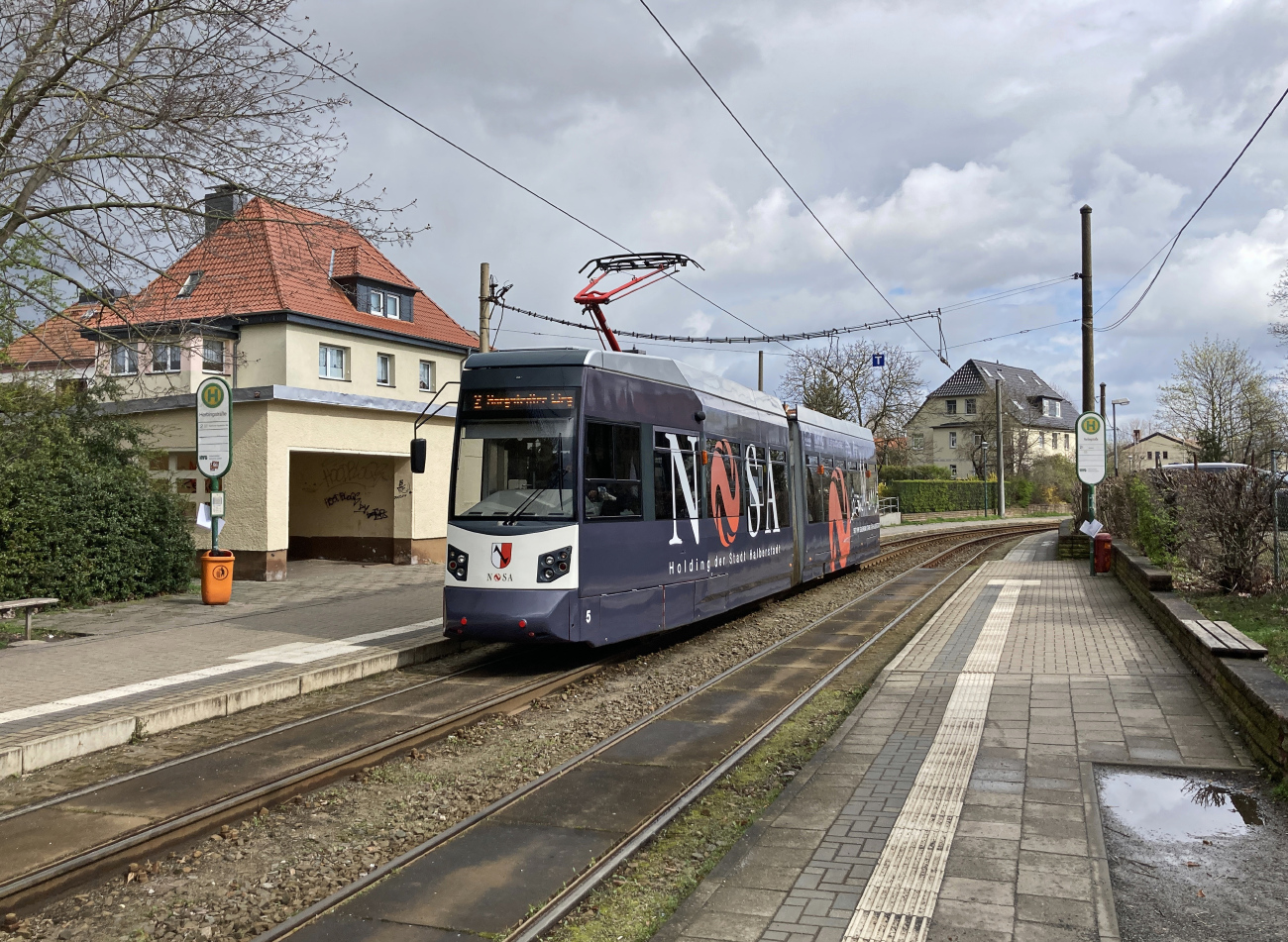 Halberstadt, Leoliner Fahrzeug-Bau Leipzig NGTW6H Nr. 5