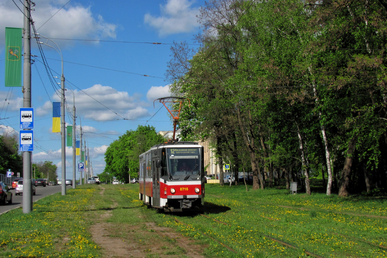 Харьков, Tatra T6A5 № 8716