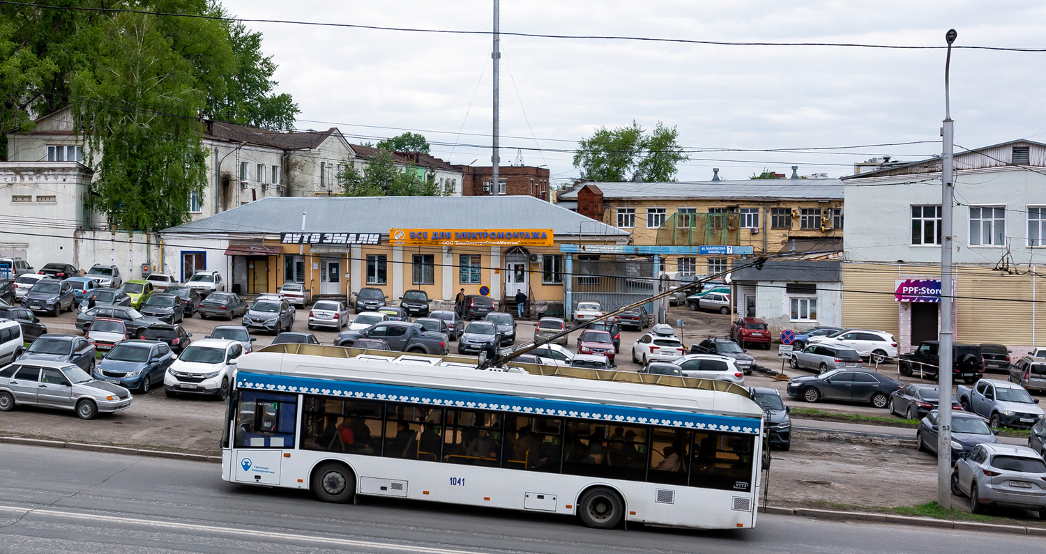 Уфа, УТТЗ-6241.01 «Горожанин» № 1041