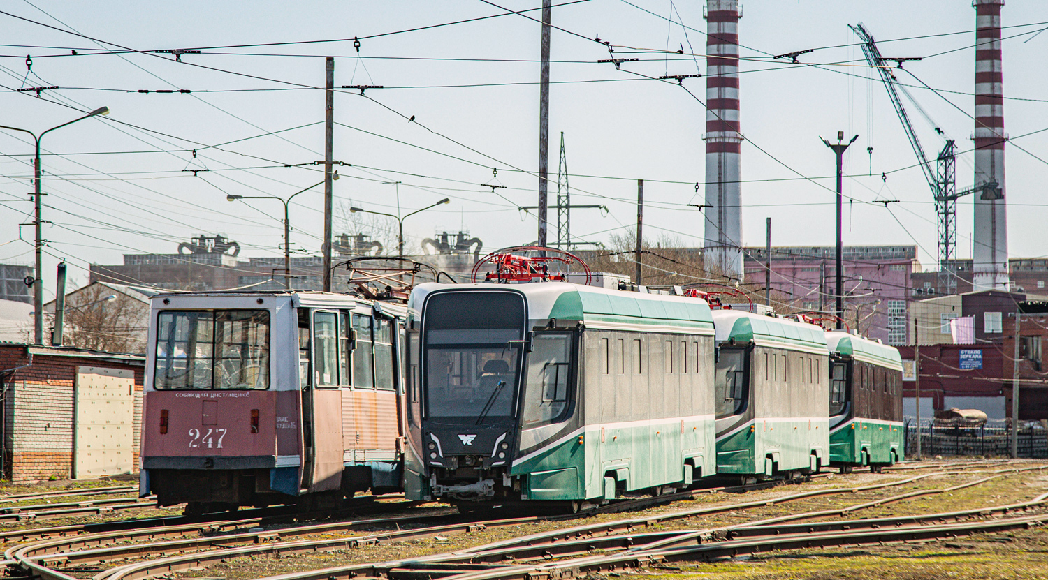 Tomsk — New Rolling Stock Deliveries — Trams; Tomsk — Tram Depot