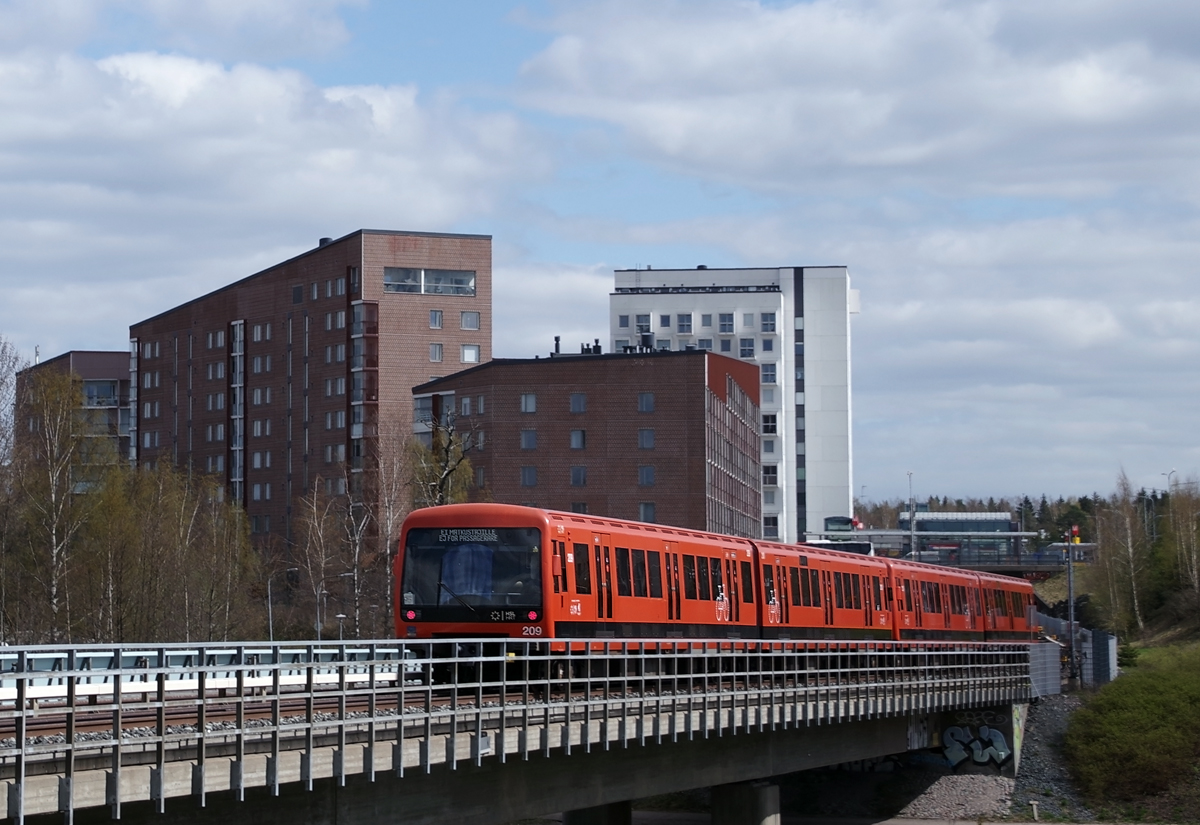 Хельсинки, Bombardier M200 № 209
